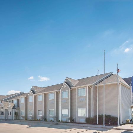 Microtel Inn & Suites By Wyndham Altus Εξωτερικό φωτογραφία